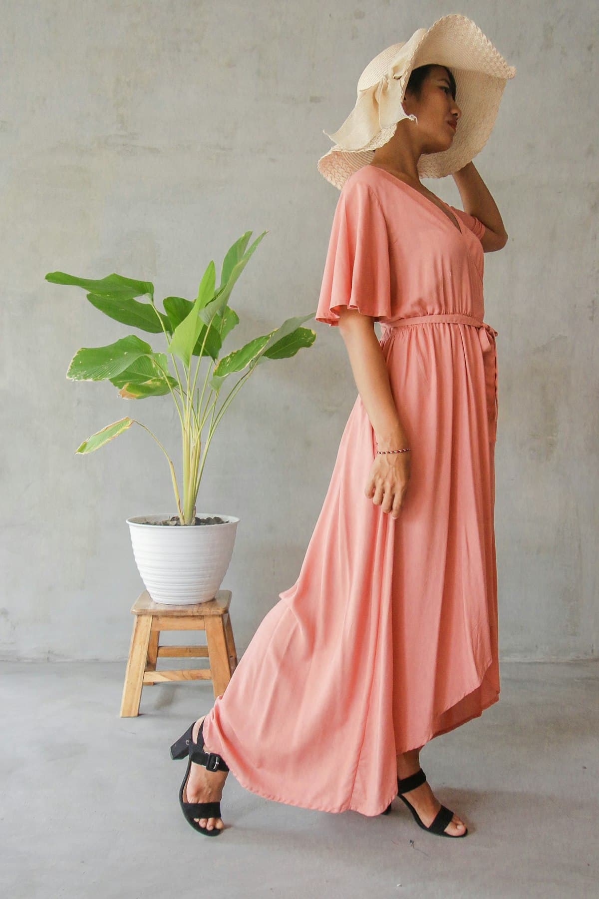 MARGA STUDIO Classic Linen Shirt